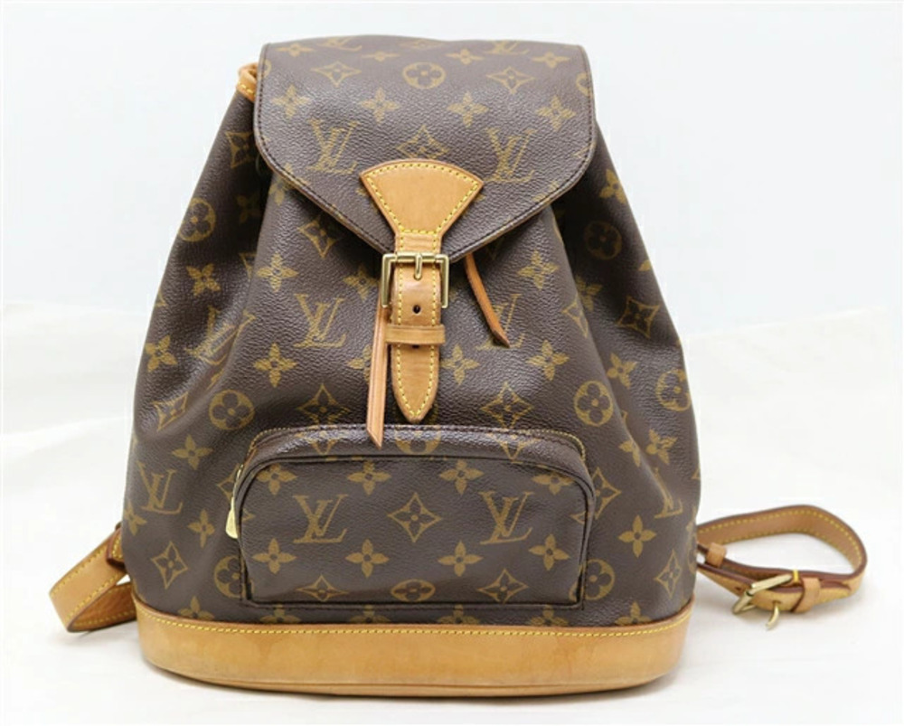 LOUIS VUITTON Bag Montsouris Monogram
